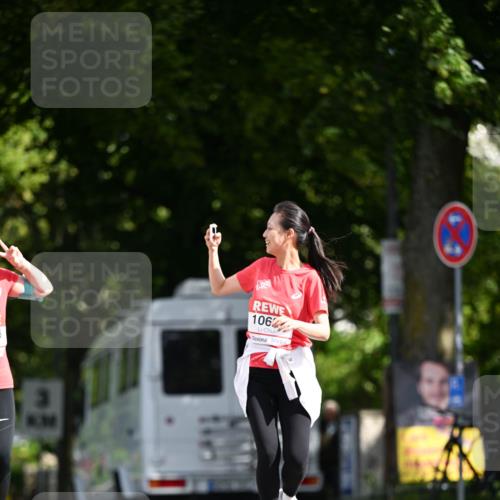 08.06.2024 - REWE Women's Run Dr. Thomas Lammeyer http://msf.ph/oto/6253326 09.06.2024 09:55:10 Laufen 6, 106 meine-sportfotos.de