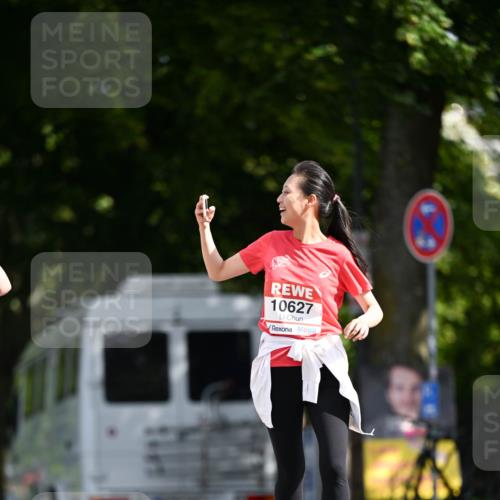 08.06.2024 - REWE Women's Run Dr. Thomas Lammeyer http://msf.ph/oto/6253335 09.06.2024 09:55:11 Laufen 10627 meine-sportfotos.de