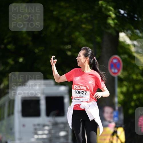 08.06.2024 - REWE Women's Run Dr. Thomas Lammeyer http://msf.ph/oto/6253341 09.06.2024 09:55:12 Laufen 10627 meine-sportfotos.de