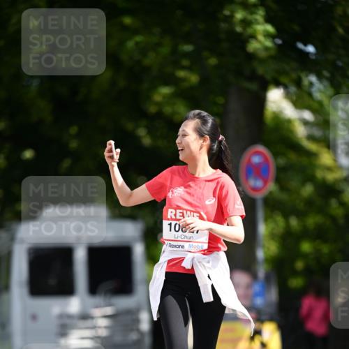 08.06.2024 - REWE Women's Run Dr. Thomas Lammeyer http://msf.ph/oto/6253345 09.06.2024 09:55:12 Laufen 1064 meine-sportfotos.de