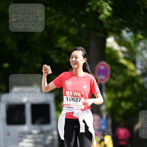 08.06.2024 - REWE Women's Run Dr. Thomas Lammeyer http://msf.ph/oto/6253348 09.06.2024 09:55:12 Laufen 10627 meine-sportfotos.de