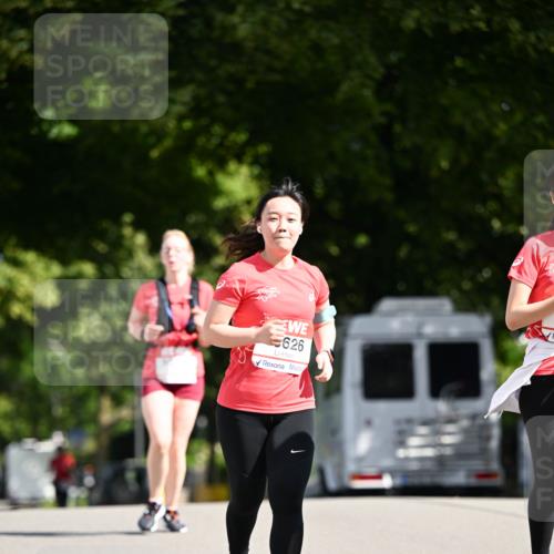 08.06.2024 - REWE Women's Run Dr. Thomas Lammeyer http://msf.ph/oto/6253353 09.06.2024 09:55:13 Laufen 626 meine-sportfotos.de