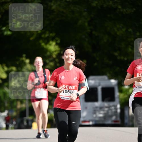 08.06.2024 - REWE Women's Run Dr. Thomas Lammeyer http://msf.ph/oto/6253357 09.06.2024 09:55:14 Laufen 10626 meine-sportfotos.de