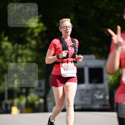 08.06.2024 - REWE Women's Run Dr. Thomas Lammeyer http://msf.ph/oto/6253373 09.06.2024 09:55:15 Laufen 10339 meine-sportfotos.de