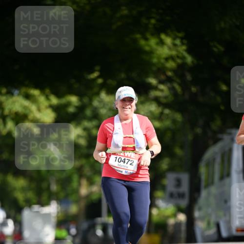 08.06.2024 - REWE Women's Run Dr. Thomas Lammeyer http://msf.ph/oto/6253398 09.06.2024 09:55:34 Laufen 10472 meine-sportfotos.de