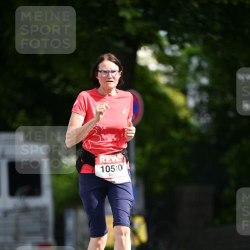 08.06.2024 - REWE Women's Run Dr. Thomas Lammeyer http://msf.ph/oto/6253414 09.06.2024 09:55:36 Laufen 10510 meine-sportfotos.de