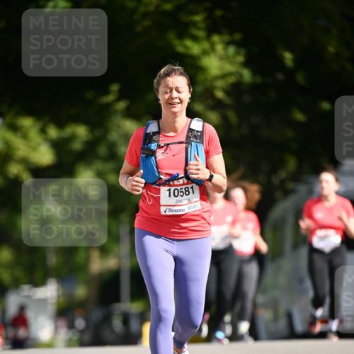 08.06.2024 - REWE Women's Run Dr. Thomas Lammeyer http://msf.ph/oto/6253440 09.06.2024 09:56:09 Laufen 10581 meine-sportfotos.de