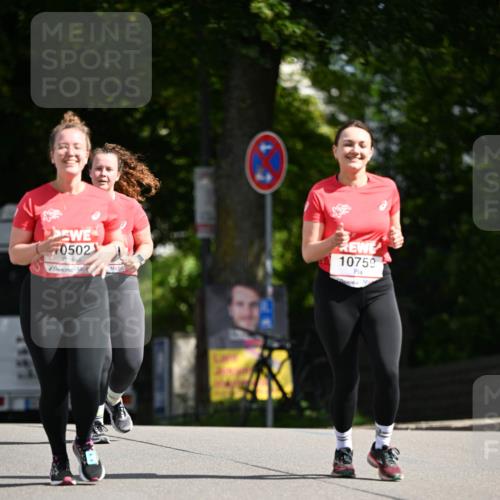 08.06.2024 - REWE Women's Run Dr. Thomas Lammeyer http://msf.ph/oto/6253463 09.06.2024 09:56:14 Laufen 0502, 10759 meine-sportfotos.de