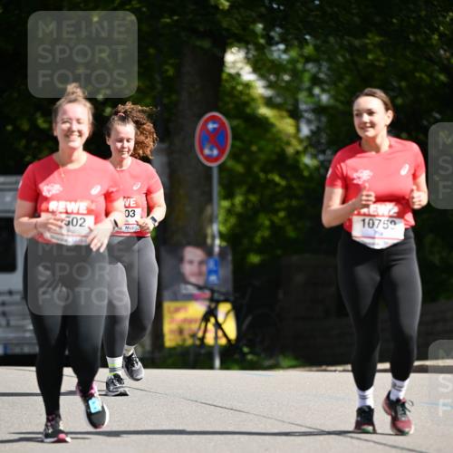 08.06.2024 - REWE Women's Run Dr. Thomas Lammeyer http://msf.ph/oto/6253471 09.06.2024 09:56:15 Laufen 502, 03, 10759 meine-sportfotos.de