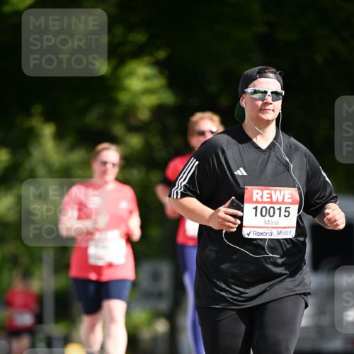 08.06.2024 - REWE Women's Run Dr. Thomas Lammeyer http://msf.ph/oto/6253540 09.06.2024 09:56:31 Laufen 10015 meine-sportfotos.de