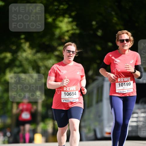 08.06.2024 - REWE Women's Run Dr. Thomas Lammeyer http://msf.ph/oto/6253550 09.06.2024 09:56:32 Laufen 10654, 10199 meine-sportfotos.de
