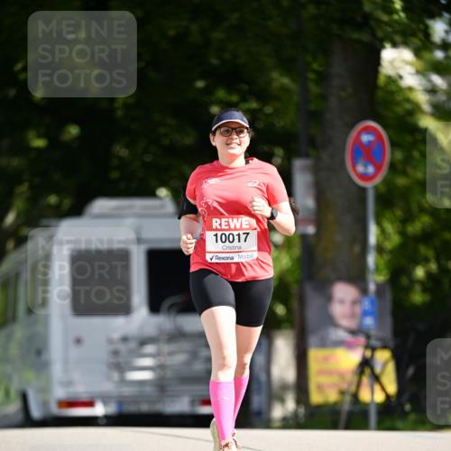 08.06.2024 - REWE Women's Run Dr. Thomas Lammeyer http://msf.ph/oto/6253580 09.06.2024 09:56:41 Laufen 10017 meine-sportfotos.de