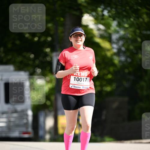 08.06.2024 - REWE Women's Run Dr. Thomas Lammeyer http://msf.ph/oto/6253592 09.06.2024 09:56:42 Laufen 10017 meine-sportfotos.de