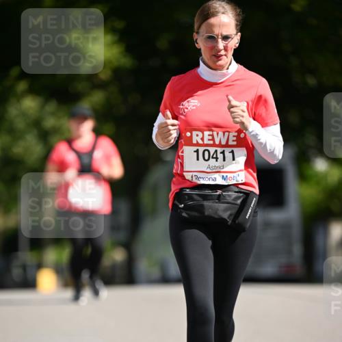 08.06.2024 - REWE Women's Run Dr. Thomas Lammeyer http://msf.ph/oto/6253622 09.06.2024 09:56:55 Laufen 10411 meine-sportfotos.de
