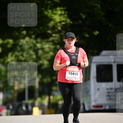 08.06.2024 - REWE Women's Run Dr. Thomas Lammeyer http://msf.ph/oto/6253627 09.06.2024 09:56:56 Laufen 10448 meine-sportfotos.de
