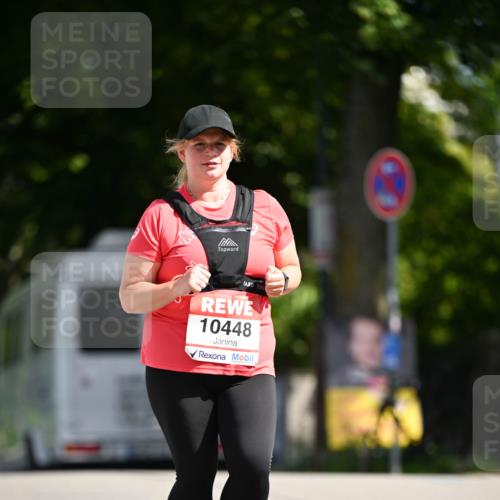 08.06.2024 - REWE Women's Run Dr. Thomas Lammeyer http://msf.ph/oto/6253649 09.06.2024 09:56:58 Laufen 10448 meine-sportfotos.de