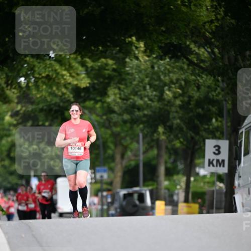 08.06.2024 - REWE Women's Run Dr. Thomas Lammeyer http://msf.ph/oto/6253729 09.06.2024 09:57:46 Laufen 10146, 3 meine-sportfotos.de