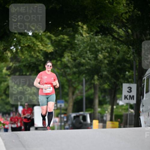 08.06.2024 - REWE Women's Run Dr. Thomas Lammeyer http://msf.ph/oto/6253732 09.06.2024 09:57:47 Laufen 146, 3 meine-sportfotos.de