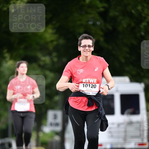 08.06.2024 - REWE Women's Run Dr. Thomas Lammeyer http://msf.ph/oto/6253807 09.06.2024 09:58:07 Laufen 10120 meine-sportfotos.de