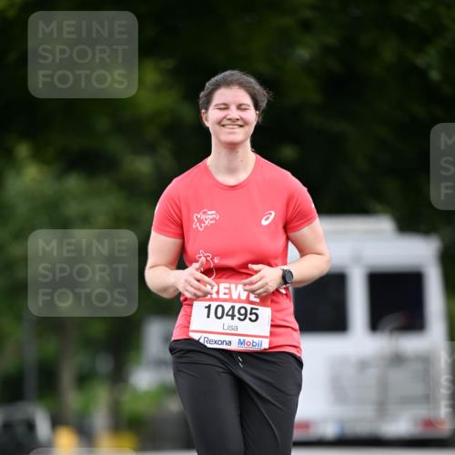 08.06.2024 - REWE Women's Run Dr. Thomas Lammeyer http://msf.ph/oto/6253822 09.06.2024 09:58:11 Laufen 10495 meine-sportfotos.de