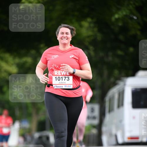 08.06.2024 - REWE Women's Run Dr. Thomas Lammeyer http://msf.ph/oto/6253842 09.06.2024 09:58:19 Laufen 10173 meine-sportfotos.de