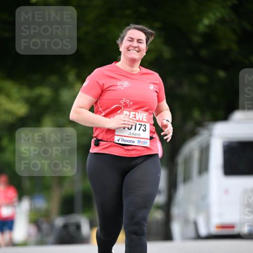 08.06.2024 - REWE Women's Run Dr. Thomas Lammeyer http://msf.ph/oto/6253846 09.06.2024 09:58:20 Laufen 173 meine-sportfotos.de