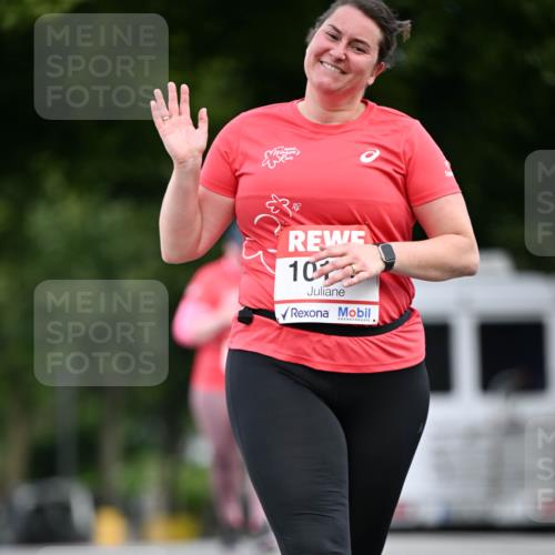 08.06.2024 - REWE Women's Run Dr. Thomas Lammeyer http://msf.ph/oto/6253859 09.06.2024 09:58:21 Laufen 10 meine-sportfotos.de