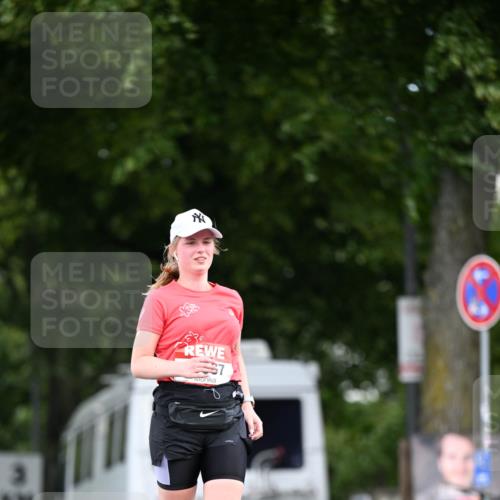 08.06.2024 - REWE Women's Run Dr. Thomas Lammeyer http://msf.ph/oto/6253921 09.06.2024 09:58:45 Laufen  meine-sportfotos.de