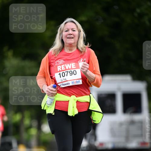 08.06.2024 - REWE Women's Run Dr. Thomas Lammeyer http://msf.ph/oto/6253963 09.06.2024 09:58:50 Laufen 10790 meine-sportfotos.de