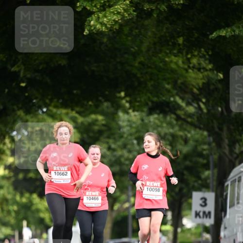 08.06.2024 - REWE Women's Run Dr. Thomas Lammeyer http://msf.ph/oto/6253969 09.06.2024 09:58:55 Laufen 10662, 10466, 10098, 3 meine-sportfotos.de