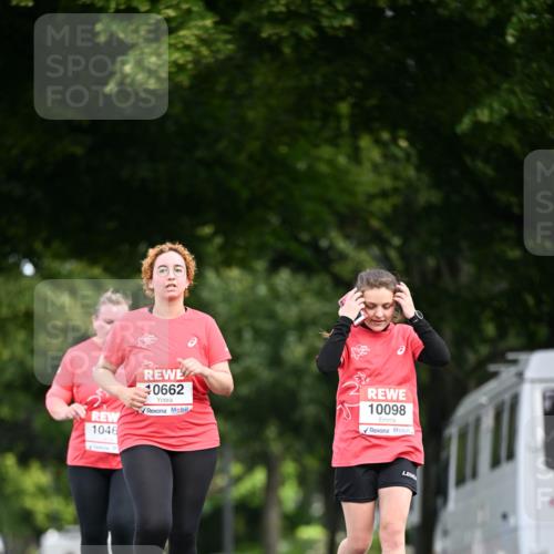 08.06.2024 - REWE Women's Run Dr. Thomas Lammeyer http://msf.ph/oto/6253988 09.06.2024 09:58:57 Laufen 1046, 40662, 10098 meine-sportfotos.de