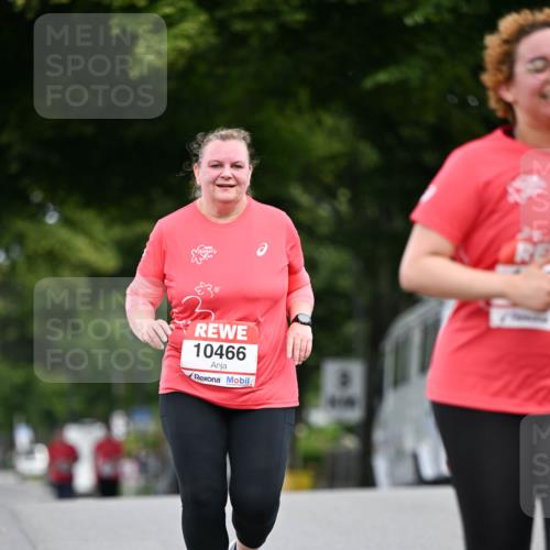 08.06.2024 - REWE Women's Run Dr. Thomas Lammeyer http://msf.ph/oto/6254026 09.06.2024 09:59:02 Laufen 10466 meine-sportfotos.de