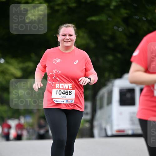 08.06.2024 - REWE Women's Run Dr. Thomas Lammeyer http://msf.ph/oto/6254032 09.06.2024 09:59:03 Laufen 10466 meine-sportfotos.de
