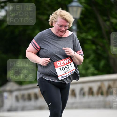 08.06.2024 - REWE Women's Run Dr. Thomas Lammeyer http://msf.ph/oto/6254093 09.06.2024 09:59:28 Laufen 10571 meine-sportfotos.de