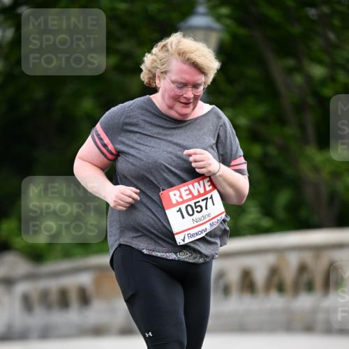 08.06.2024 - REWE Women's Run Dr. Thomas Lammeyer http://msf.ph/oto/6254095 09.06.2024 09:59:28 Laufen 10571 meine-sportfotos.de