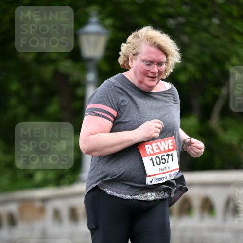 08.06.2024 - REWE Women's Run Dr. Thomas Lammeyer http://msf.ph/oto/6254100 09.06.2024 09:59:28 Laufen 10571 meine-sportfotos.de