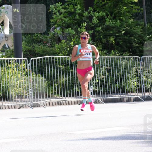 08.06.2024 - REWE Women's Run Strokosch-Dieckow http://msf.ph/oto/6256552 09.06.2024 09:34:55 Laufen 7, 724 meine-sportfotos.de