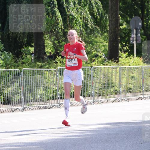 08.06.2024 - REWE Women's Run Strokosch-Dieckow http://msf.ph/oto/6256567 09.06.2024 09:36:41 Laufen 10014 meine-sportfotos.de