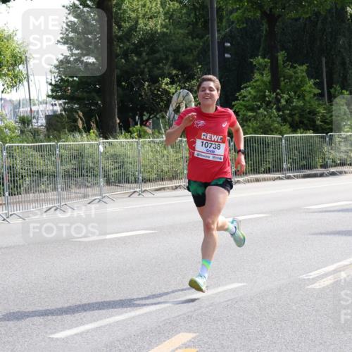 08.06.2024 - REWE Women's Run Strokosch-Dieckow http://msf.ph/oto/6256590 09.06.2024 09:37:24 Laufen 10738 meine-sportfotos.de