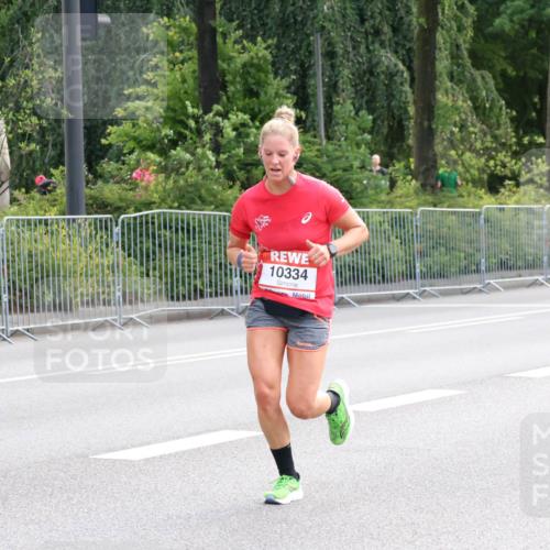 08.06.2024 - REWE Women's Run Strokosch-Dieckow http://msf.ph/oto/6256657 09.06.2024 09:42:01 Laufen 10334 meine-sportfotos.de