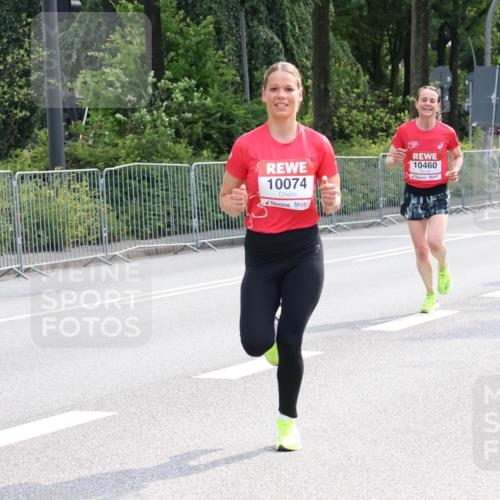 08.06.2024 - REWE Women's Run Strokosch-Dieckow http://msf.ph/oto/6256685 09.06.2024 09:42:53 Laufen 10074, 10460 meine-sportfotos.de