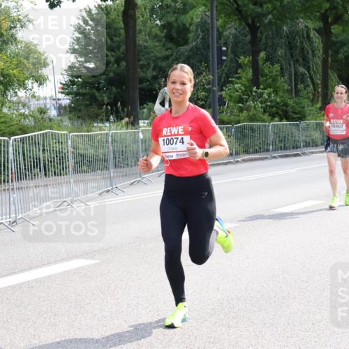 08.06.2024 - REWE Women's Run Strokosch-Dieckow http://msf.ph/oto/6256690 09.06.2024 09:42:54 Laufen 10074, 10460 meine-sportfotos.de