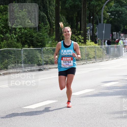 08.06.2024 - REWE Women's Run Strokosch-Dieckow http://msf.ph/oto/6256703 09.06.2024 09:42:58 Laufen 10784 meine-sportfotos.de