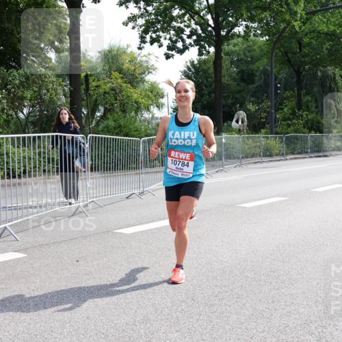 08.06.2024 - REWE Women's Run Strokosch-Dieckow http://msf.ph/oto/6256709 09.06.2024 09:43:00 Laufen 10784 meine-sportfotos.de