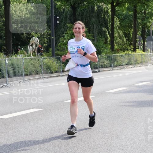 08.06.2024 - REWE Women's Run Strokosch-Dieckow http://msf.ph/oto/6256719 09.06.2024 09:43:18 Laufen 224, 1444 meine-sportfotos.de