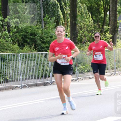 08.06.2024 - REWE Women's Run Strokosch-Dieckow http://msf.ph/oto/6256764 09.06.2024 09:43:43 Laufen 028, 10726 meine-sportfotos.de