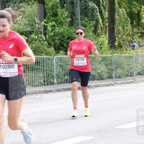 08.06.2024 - REWE Women's Run Strokosch-Dieckow http://msf.ph/oto/6256772 09.06.2024 09:43:45 Laufen 10280, 10726 meine-sportfotos.de
