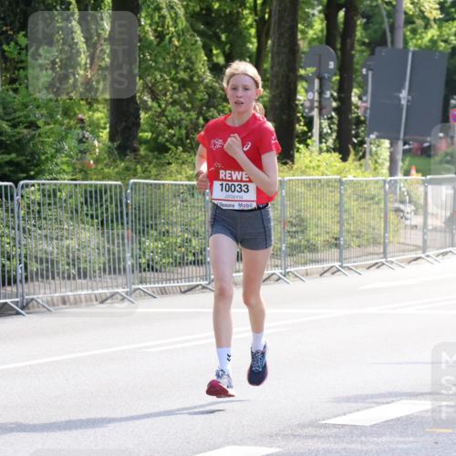 08.06.2024 - REWE Women's Run Strokosch-Dieckow http://msf.ph/oto/6256826 09.06.2024 09:44:58 Laufen 10033 meine-sportfotos.de