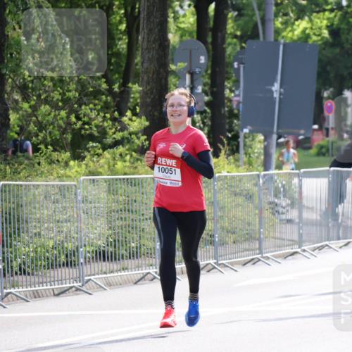 08.06.2024 - REWE Women's Run Strokosch-Dieckow http://msf.ph/oto/6256838 09.06.2024 09:45:04 Laufen 10051, 0, 10041 meine-sportfotos.de