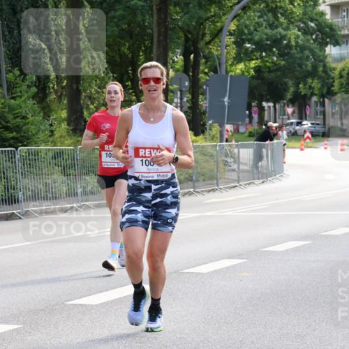 08.06.2024 - REWE Women's Run Strokosch-Dieckow http://msf.ph/oto/6256847 09.06.2024 09:45:09 Laufen 105, 100 meine-sportfotos.de